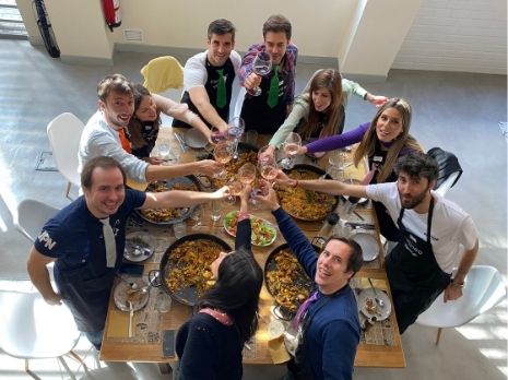 Cooking Party Madrid: la cocina de fiesta grupal más divertida